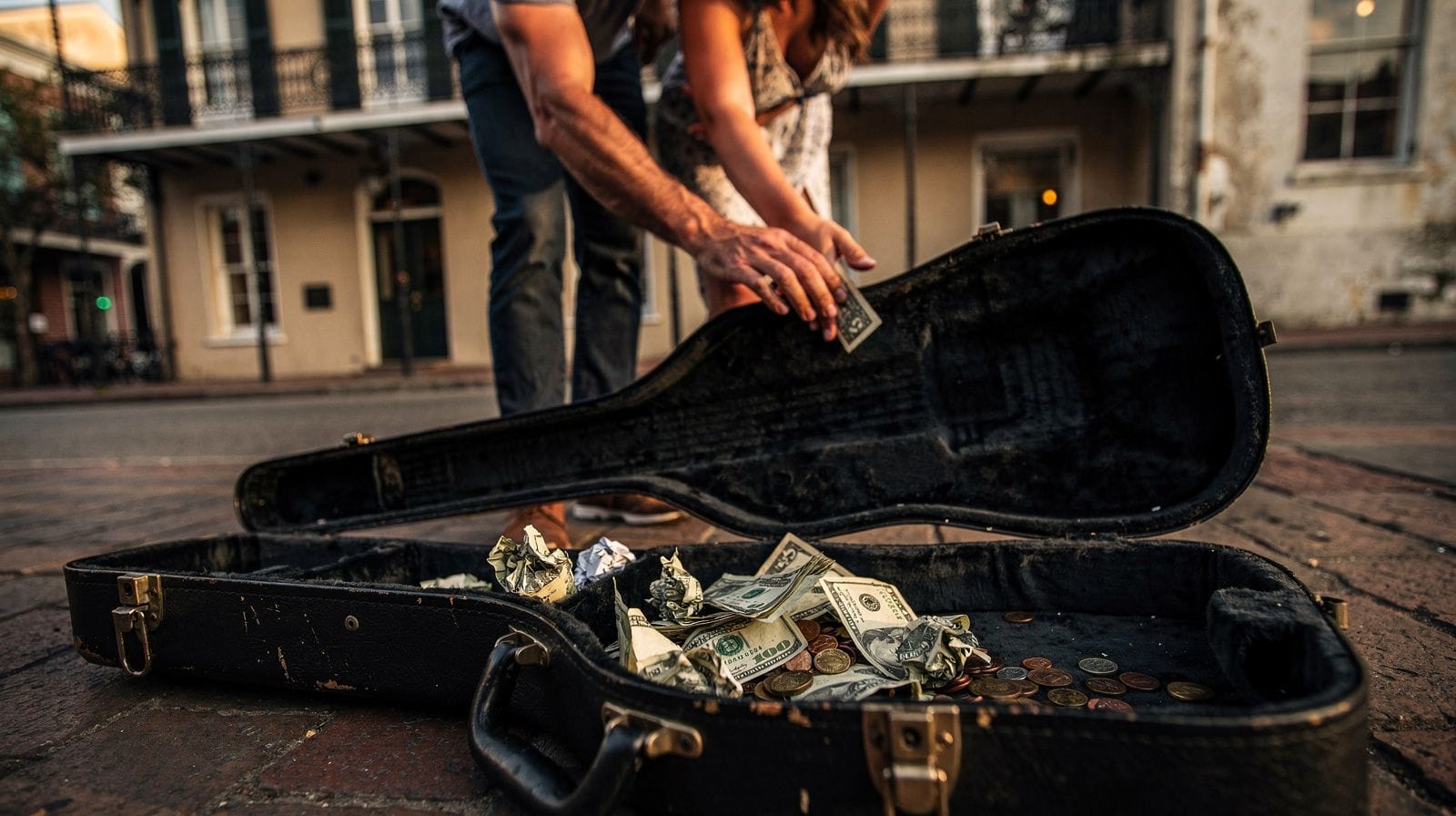 Perché il Prezzo alla Cassa Non È Mai Quello del Menu