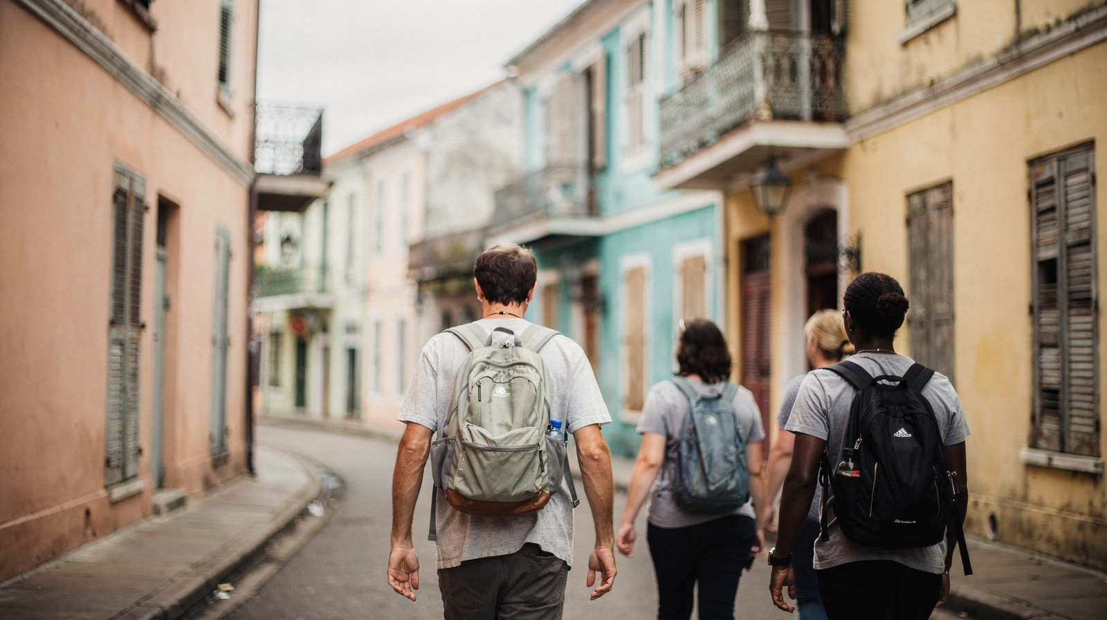 Avec ou sans guide ? Comment vraiment découvrir le French Quarter